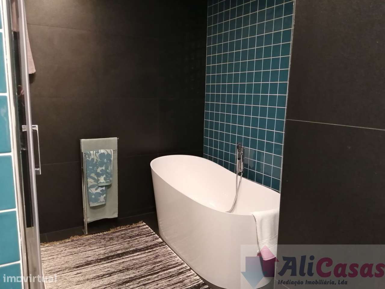 Excelente T2 Primeira Linha de MAR-12