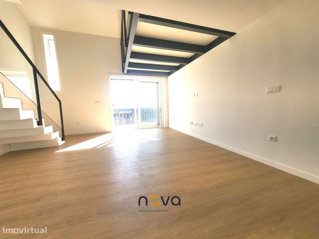 Moradia T3 em primeira linha de mar - Grande imagem: 4/21