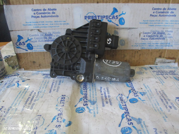 Motor Elevador Vidro 0130821455 OPEL ZAFIRA 2006 FD - 1