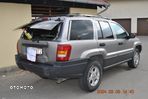 Jeep Grand Cherokee 3.1L TD Laredo - 11