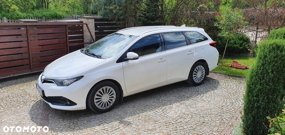 Toyota Auris 1.33 VVT-i Comfort - 20