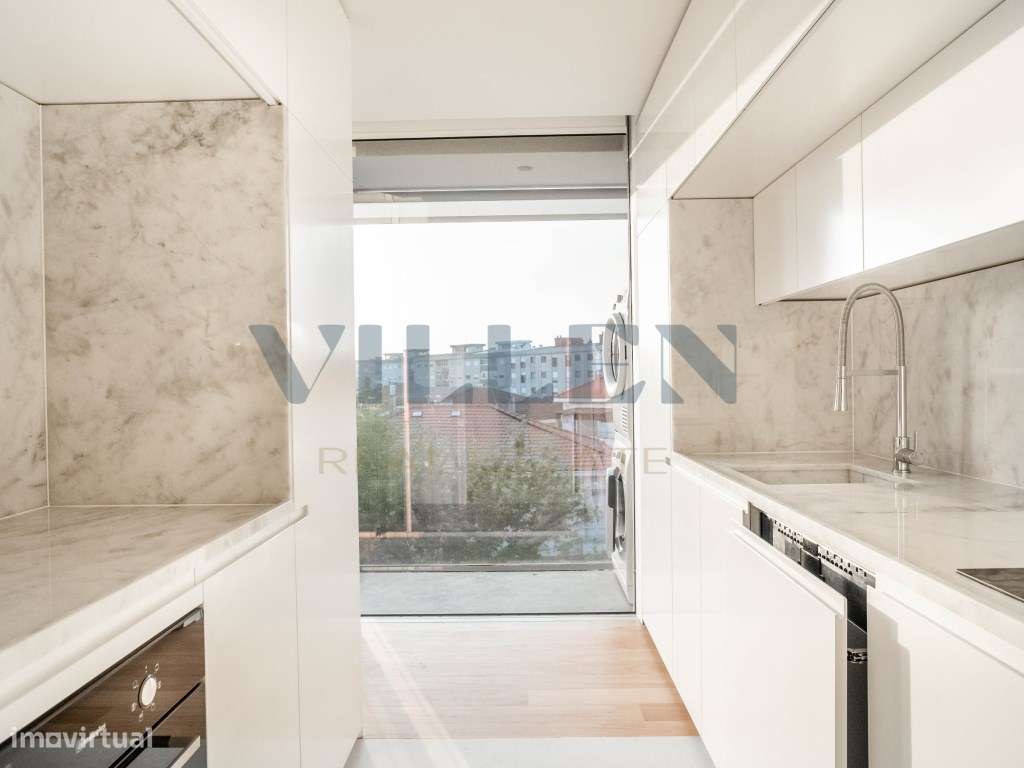 Apartamento T3 Duplex Mobilado no Centro da Cidade - Edifício Novo ...-3