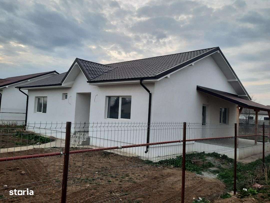 FARA COMISIOANE in COMPLEX DE CASE, casa cu 4 camere 2 bai PARTER +pod-13