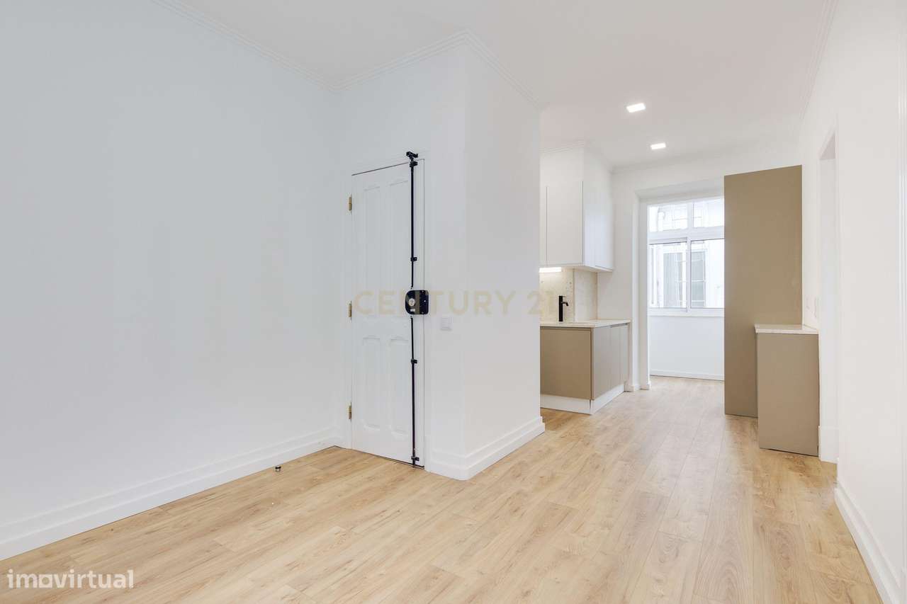 Apartamento T2, totalmente renovado.-12