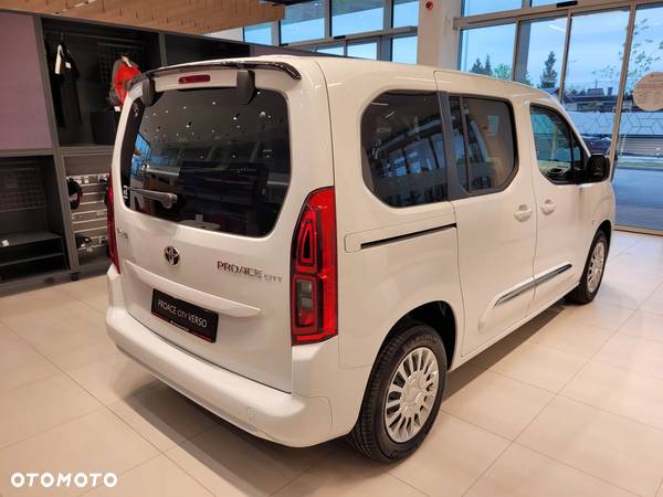 Toyota Proace City Verso 1.5 D-4D Business - 4