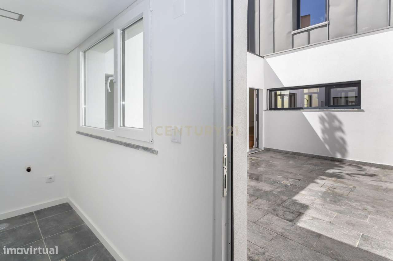 Moradia Nova T2 - Seixal-23