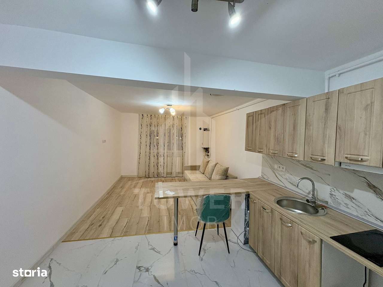Apartament modern cu 2 camere de închiriat - Imagine principală: 4/7