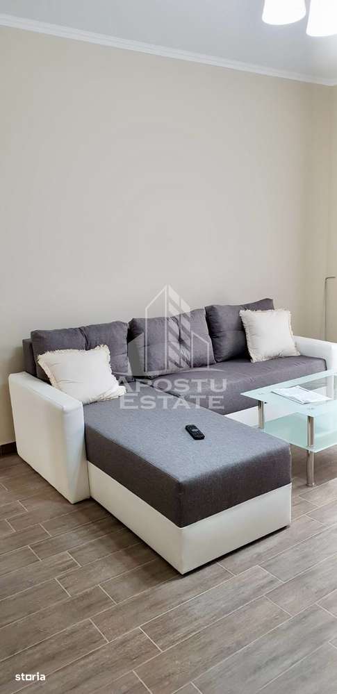 Apartament cu 3 camere, semidecomandat, in Dumbravita - Imagine principală: 3/10