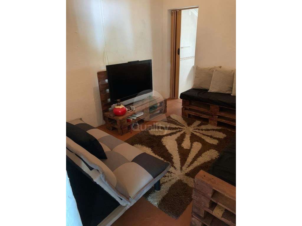 Moradia Urbana + Terreno Rústico - oportunidade única em Urra, Port... - Grande imagem: 3/23