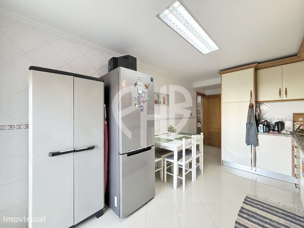 Apartamento T3 / C/Parqueamento // Santa Marta Corroios-7