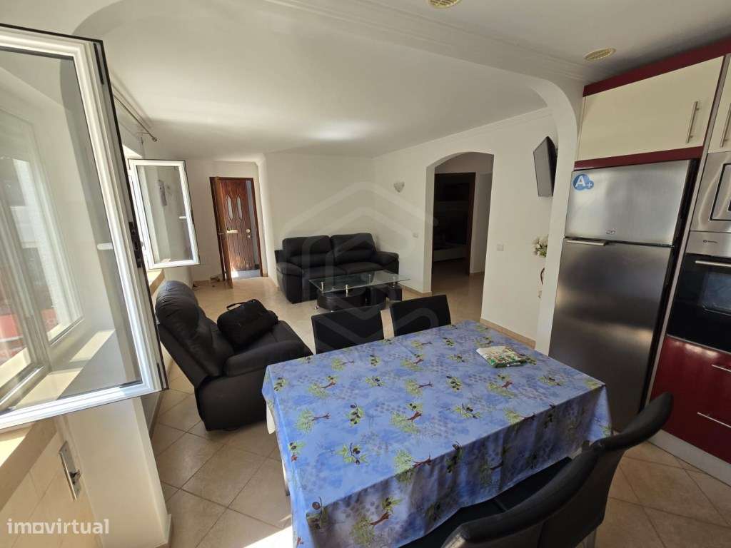 Apartamento T2, muito perto da praia, Albufeira, Algarve - Grande imagem: 4/24