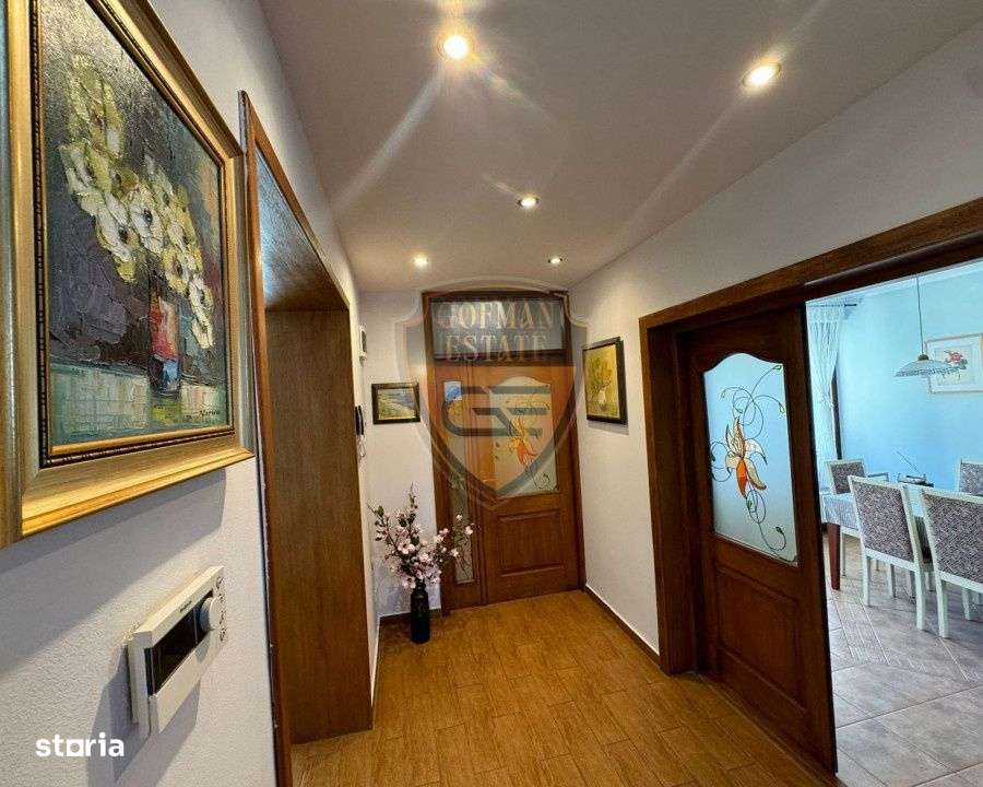 Casa P+1+M, 5 camere, teren 320m Stadion, City Park, Delfinariu, Bulev - Imagine principală: 4/19