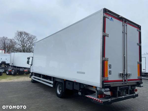 Renault MIDLUM 270 DXI 16 T  CARRIER SUPRA 850 - 5