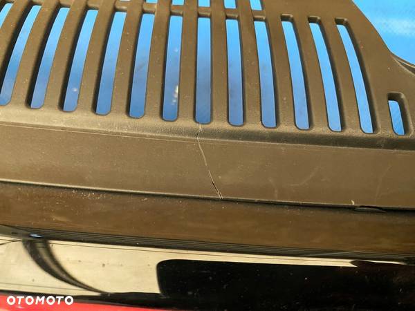 VOLKSWAGEN GOLF VIII 8 GTI GRILL ATRAPA 5H0853653 - 4