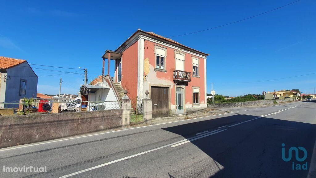 Casa tradicional T3 em Aveiro de 157,00 m2