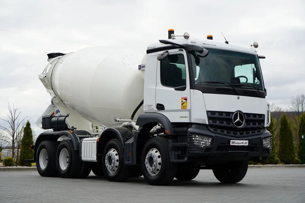 Mercedes-Benz Arocs 2021