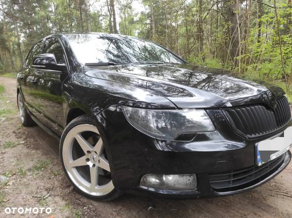 Skoda Superb - 11