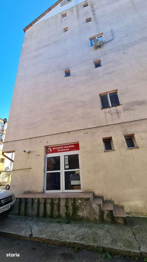 Burdujeni-Cuza Voda 2-Spatiu comercial, str. Tineretului, parter. - Imagine principală: 4/7