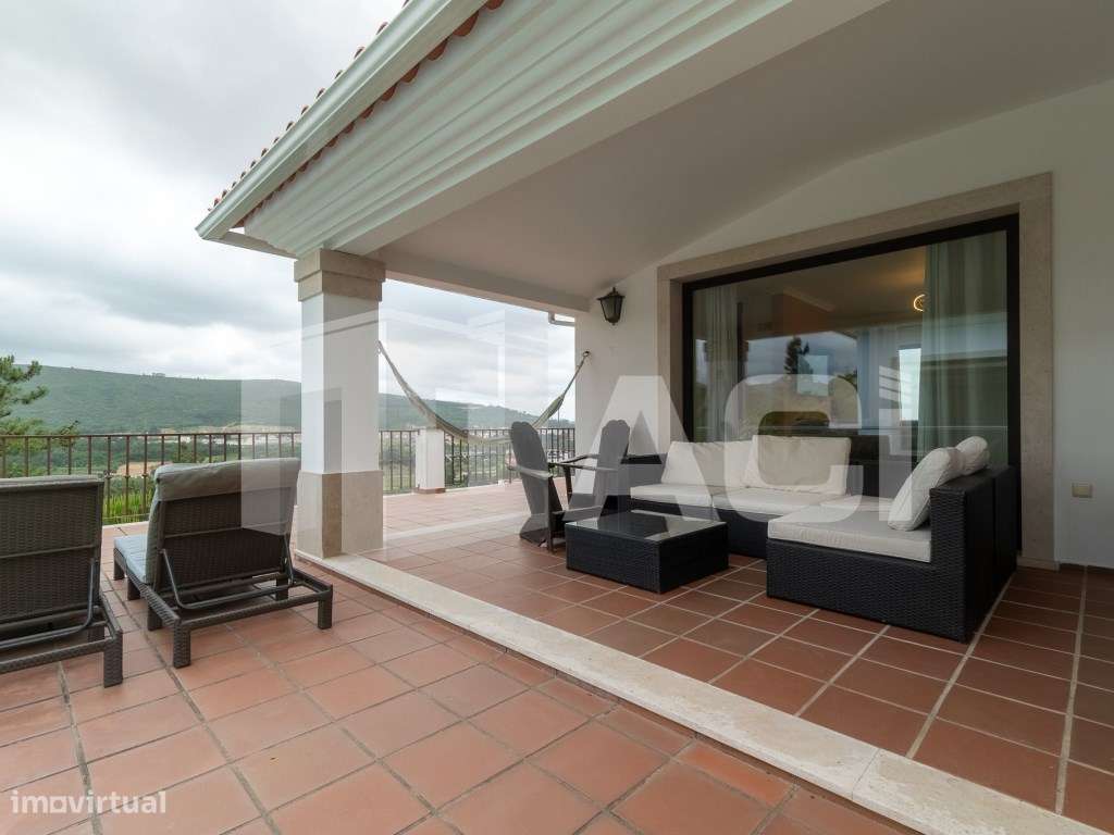 Magnífica Moradia V3+1 com Piscina - Porto de Mós-5