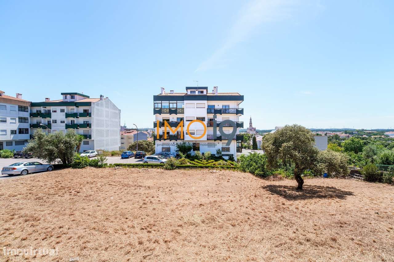 Apartamento T3 com vista para o Santuário - Fátima-28