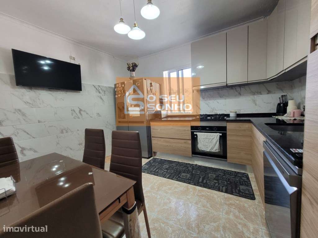 Moradia T3 com Quintal em São Brás de Alportel - Grande imagem: 2/19