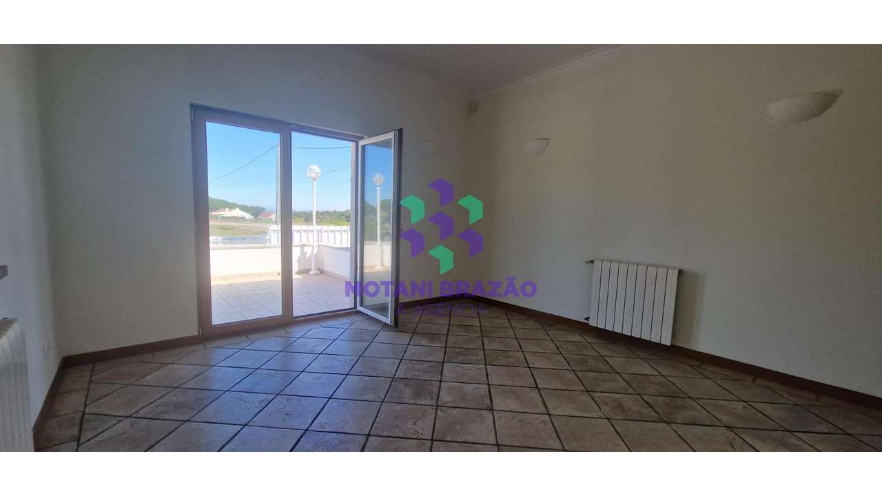 Magnífica Moradia Sesimbra c/Piscina-48