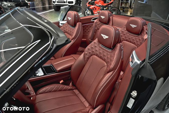 Bentley Continental GT V8 S - 13