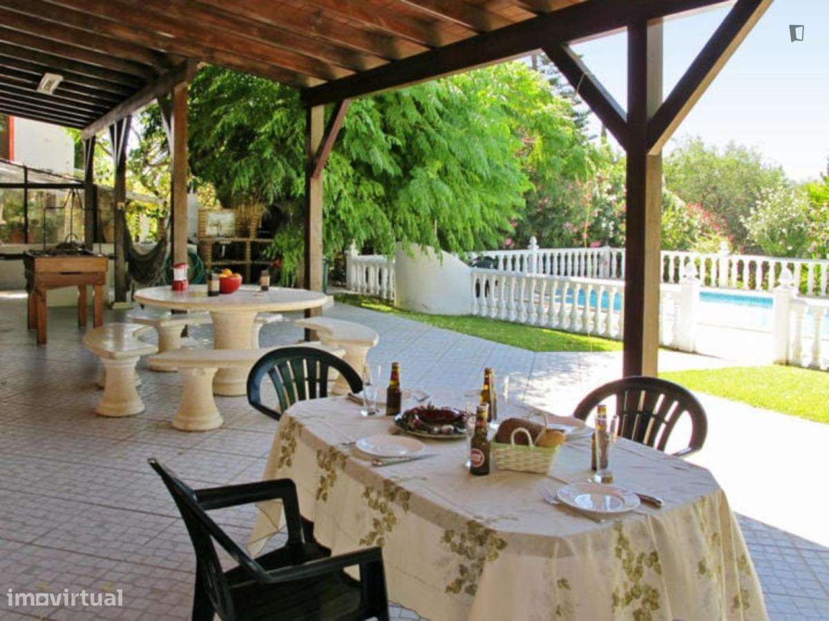 Quarto - localizado em Faro - Grande imagem: 4/6