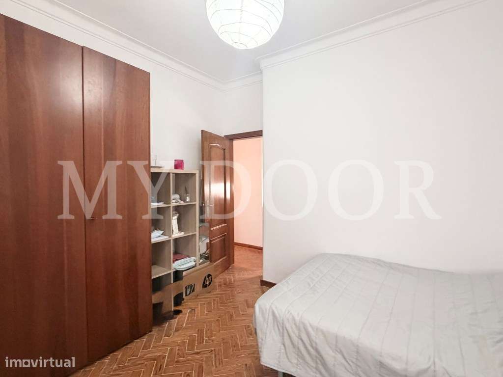 Apartamento T4 Recuperado no Coração de Moscavide-11