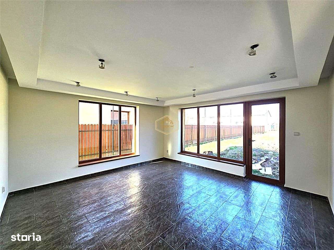 Video|Casa spatioasa cu 4 dormitoare + garaj si anexe | Teren 1.000 mp-4