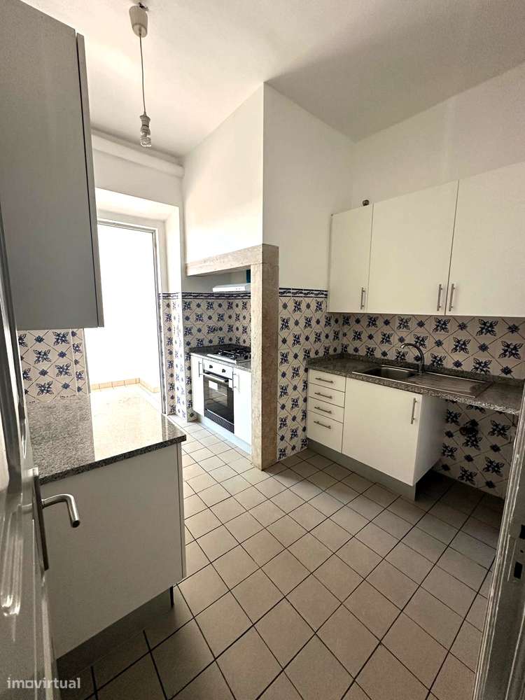 Apartamento T3 para arrendamento junto ao IST e Alameda - Grande imagem: 5/15