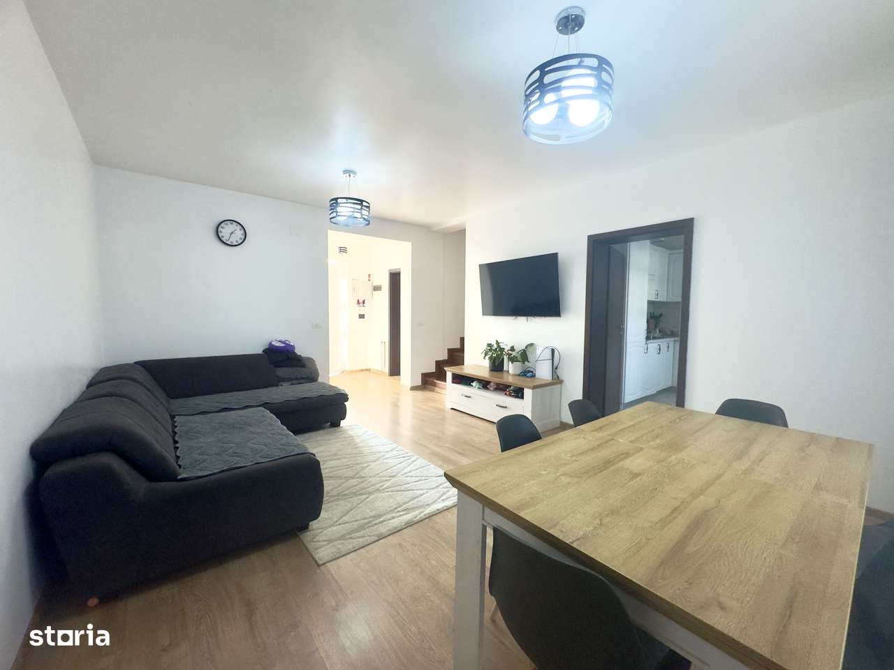 Giroc- Sat Batran, P+E, Foisor - Imagine principală: 2/20