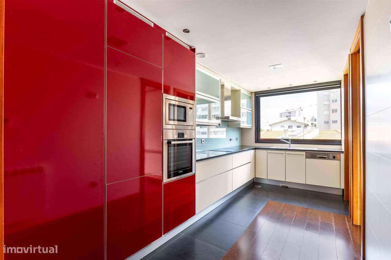 Apartamento T3 Venda em Oliveira do Douro,Vila Nova de Gaia-8