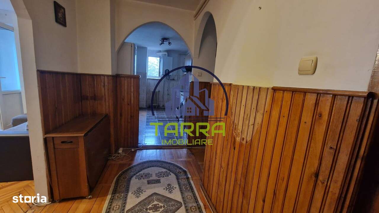 Apartament 3 camere de vazare in Alba Iulia zona Centru - Imagine principală: 4/10