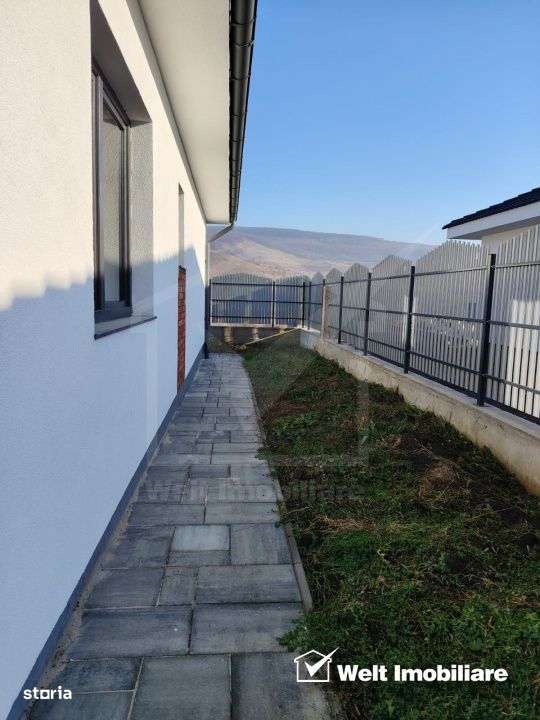 Casa moderna, aproape de oras - Imagine principală: 5/14