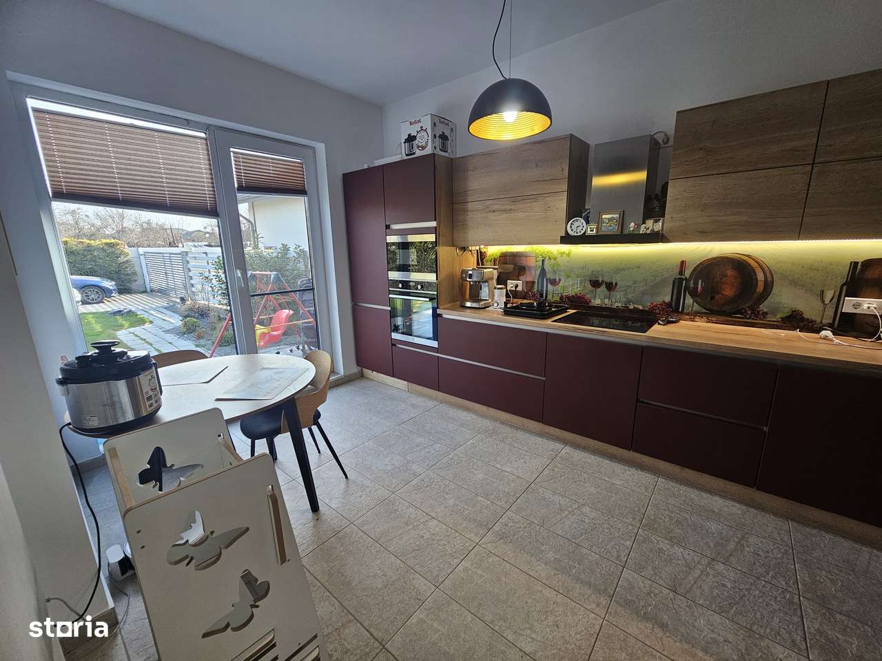 Casă 4 camere | Ultra-central | 320 mp teren | Mobilată lux-1