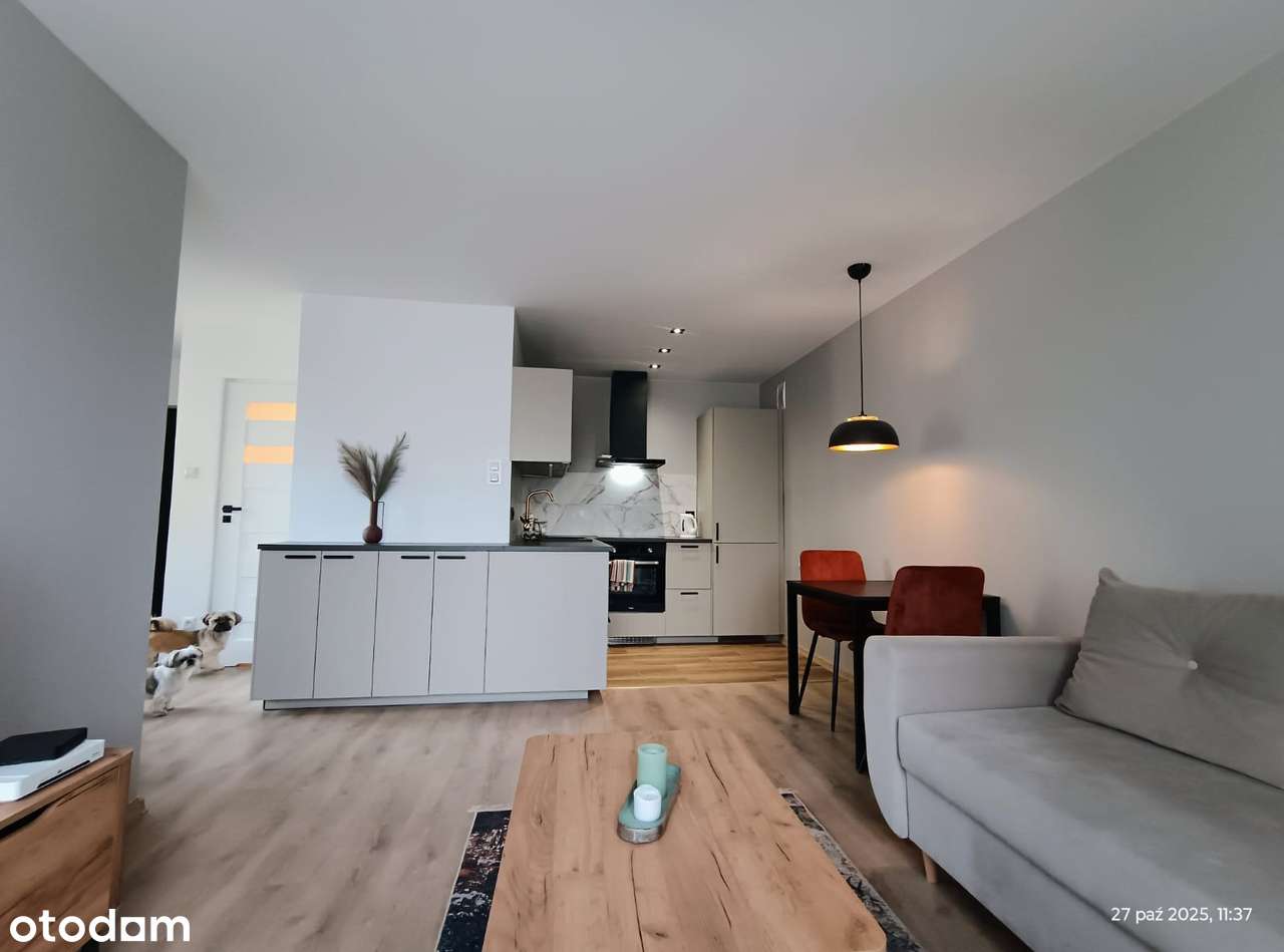 Dwupokojowe w centrum Brwinowa, gotowe do wprowadzenia. Bez prowizji!-8