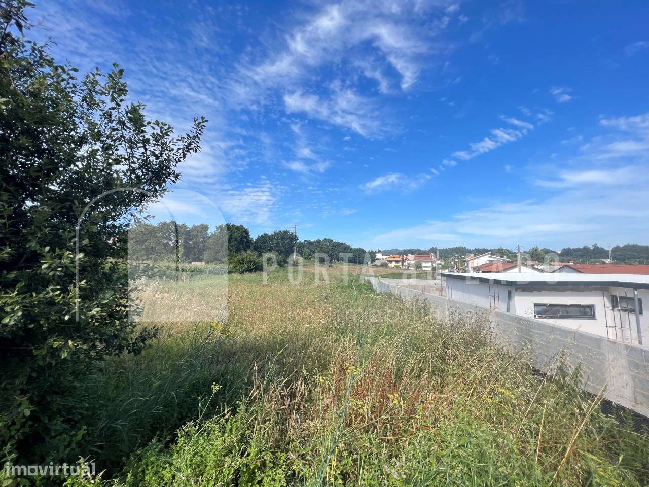 Terreno em Anta – Espinho | 2.538m² com projeto aprovado para moradia - Grande imagem: 5/19