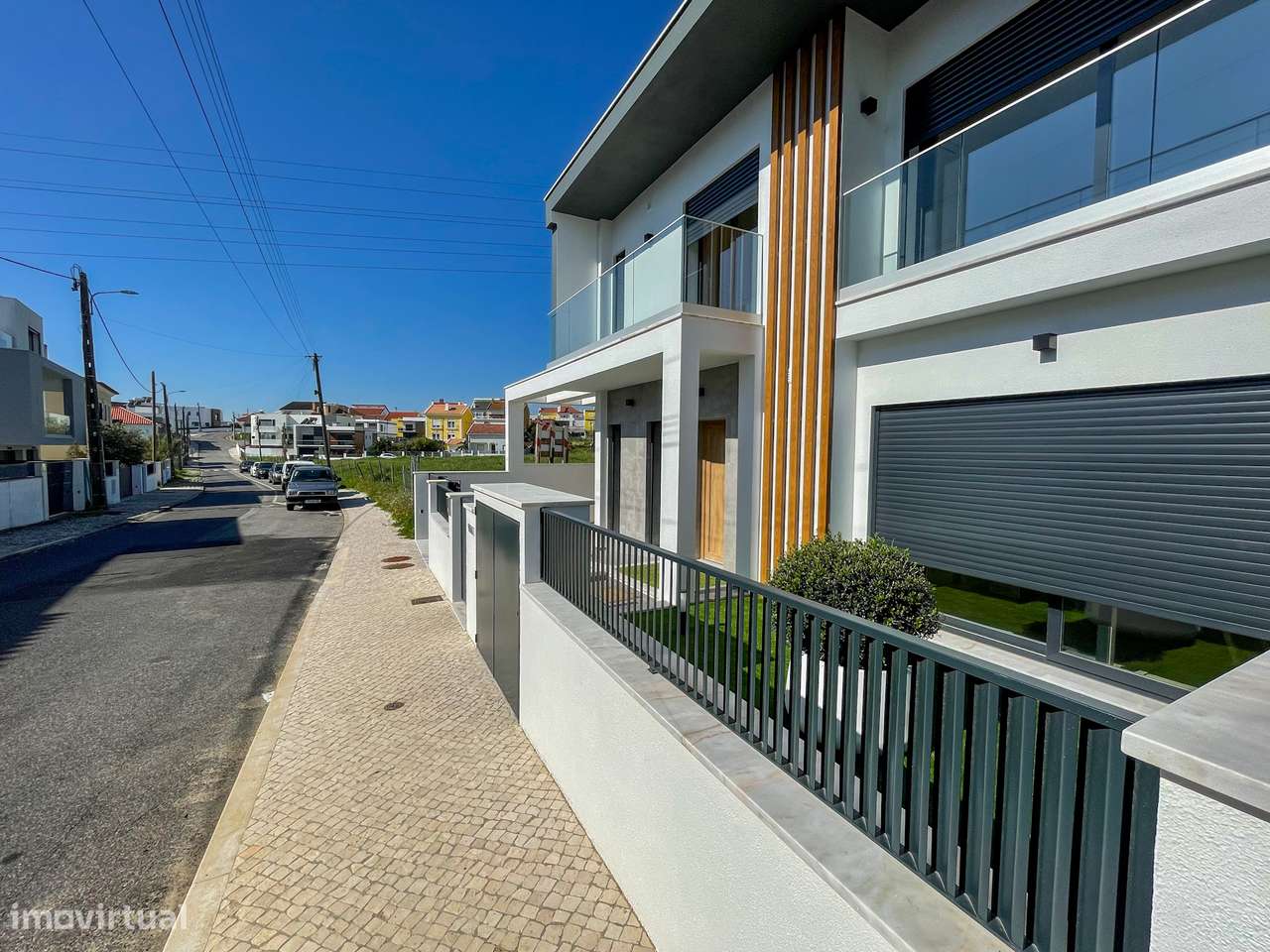 Moradia T4 com Piscina - Santa Iria de Azoia (Bairro da Salvação)-57