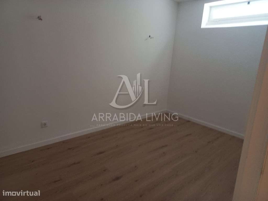 T2+1 - Tebaida - C/ Quintal - Setúbal-7