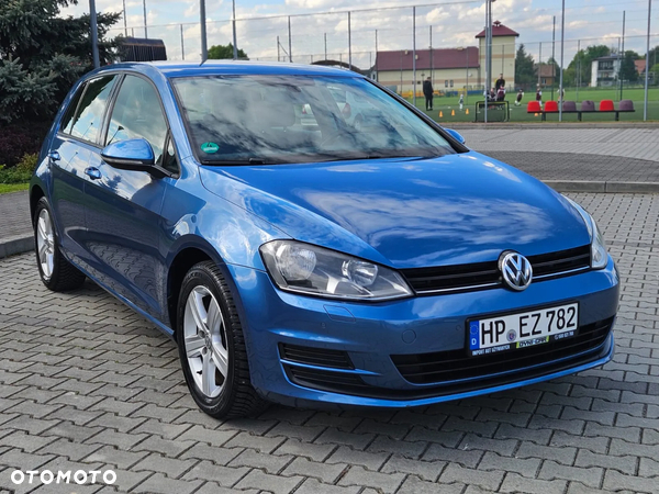 Volkswagen Golf 2.0 BlueTDI Comfortline - 12