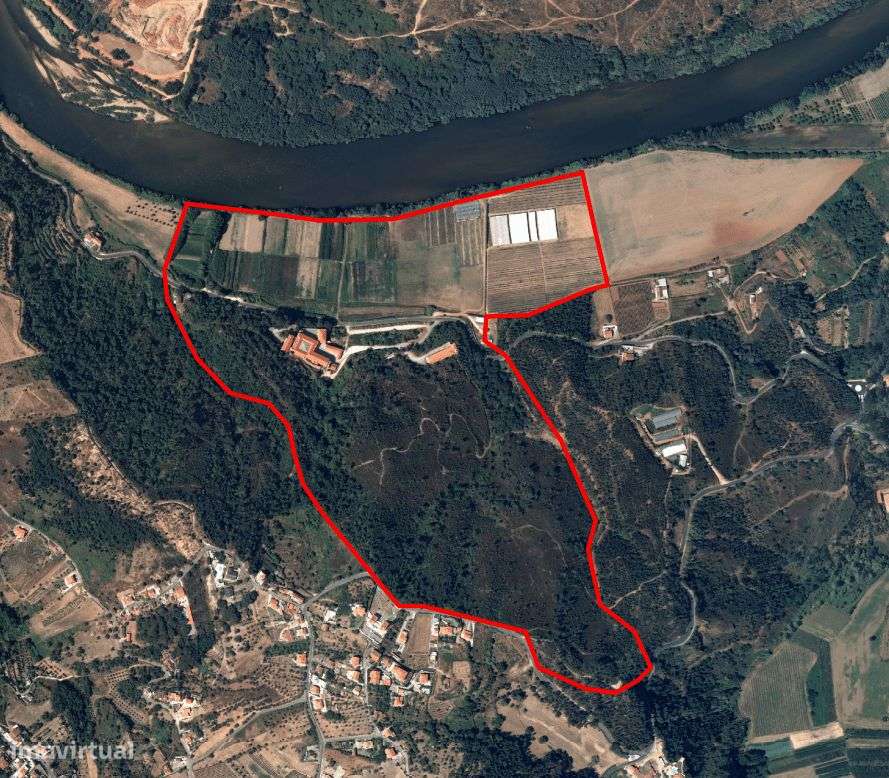 Herdade 3.7 ha - Grande imagem: 2/51