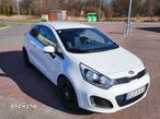 Kia Rio - 4