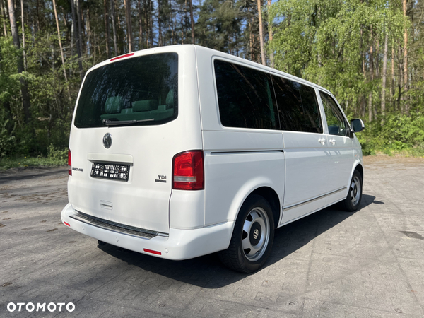 Volkswagen Caravelle - 3