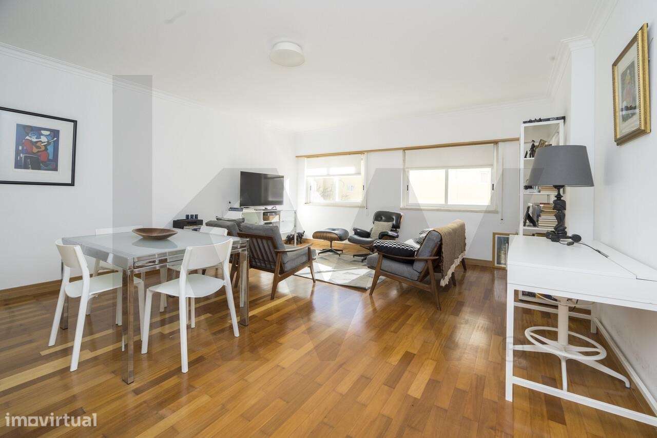 Apartamento T2 em S João do Estoril - Grande imagem: 4/48