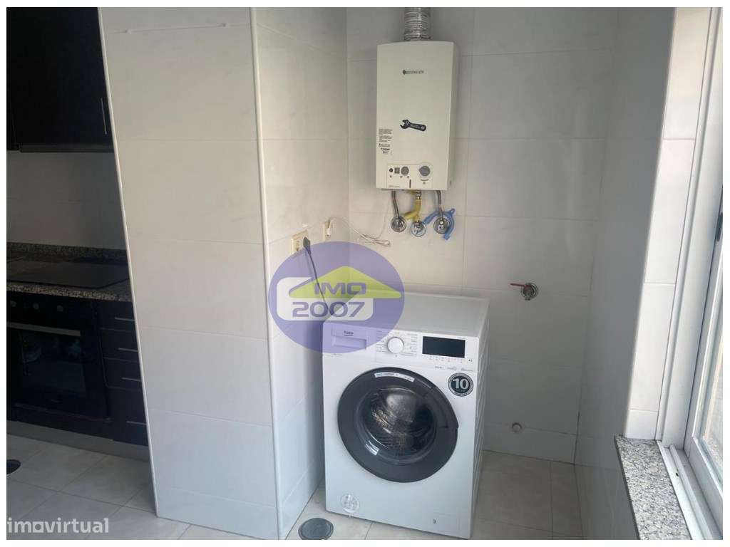 Apartamento T2 em Canelas-9