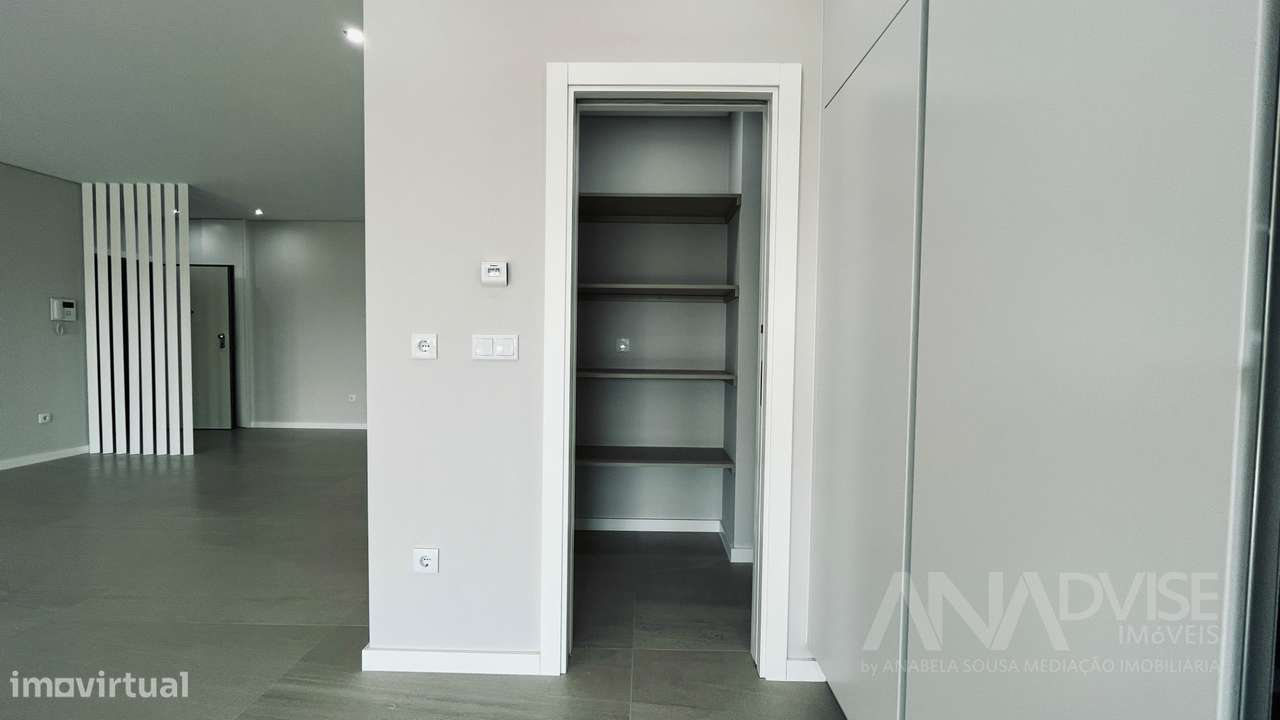 Apartamento T4 Venda em Repeses e São Salvador,Viseu - Grande imagem: 4/48