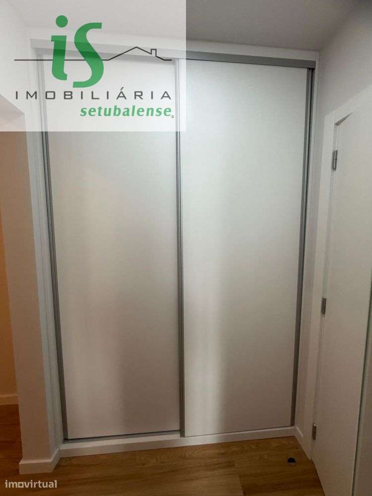 MORADIA PARA VENDA NO BAIRRO DA CONCEIÇÃO EM SETÚBAL-21
