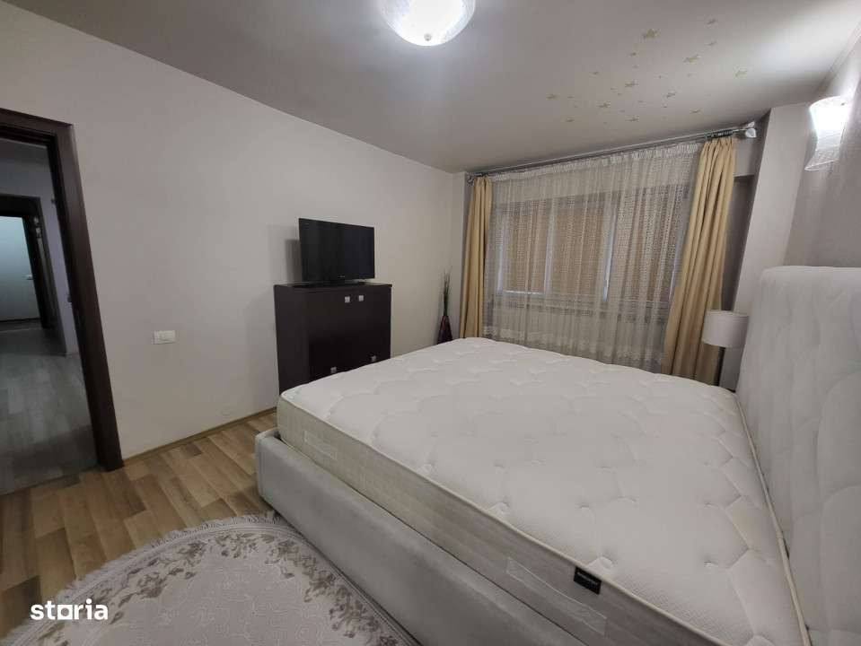 Apartament 3 camere, open space, 74 mp, Calea Severinului, zona Dedema - Imagine principală: 5/14