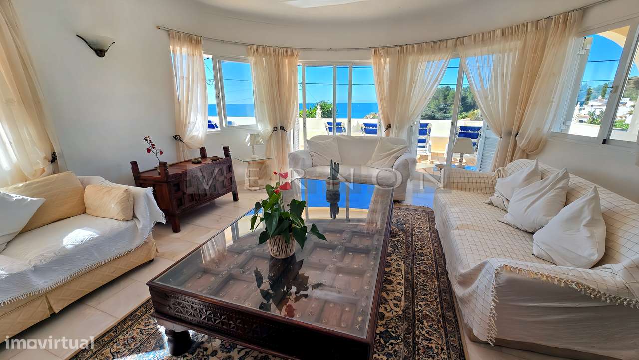 Algarve, para venda, moradia T5 primeira linha do mar com piscina aque-15